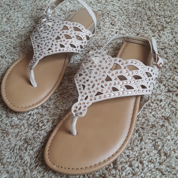 Traded 💖 Tan Rhinestone Sandals - Picture 2 of 6